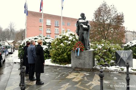 Slovesnost pri spomeniku generala Rudolfa Maistra  (3a)